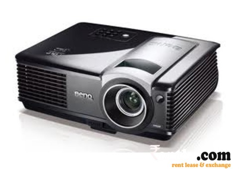 Projector and Screen on Rent in New Delhi