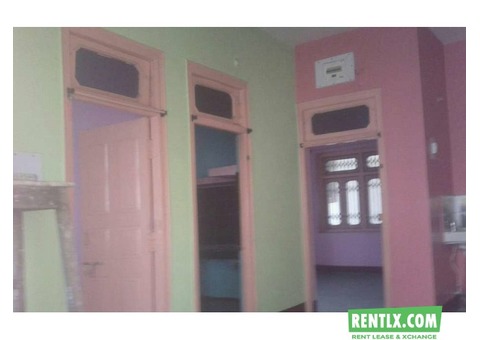 One BHK flat for rent at bailey road