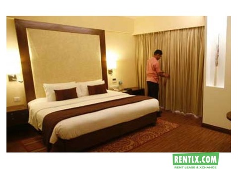 1 room SET avilable for Rent in saket