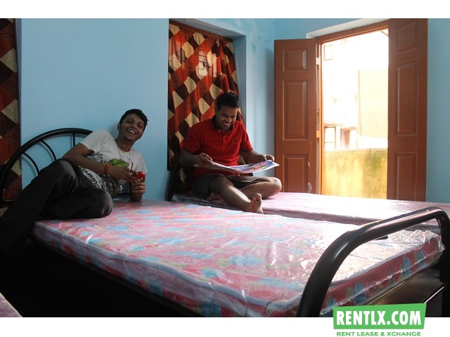 Student and working men For hostel in Kolkata