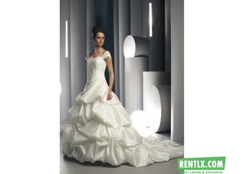 Wedding gown for rent in Mumbai