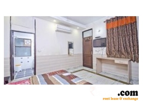 PG ACCOMMODATION,PAYING GUEST,AC ROOMS RENT IN WEST DELHI