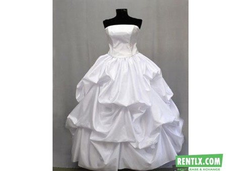 WEDDING GOWN ON HIRE