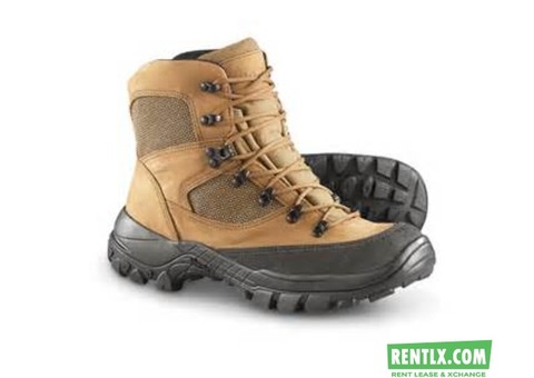 Trekking Shoes On Rent in Bangalore