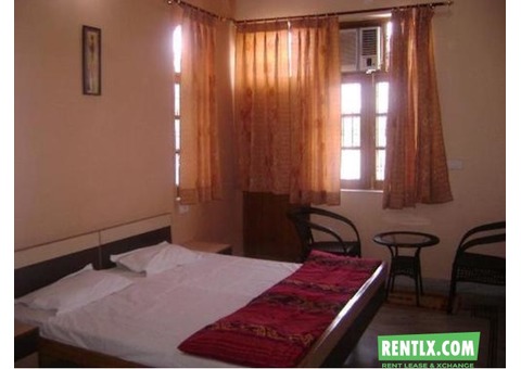 Apartment Rooms for stay In Delhi