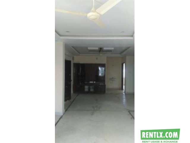 4 Bhk Flat for Rent
