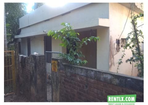 2 Bhk House for Rent in Ambalamukku