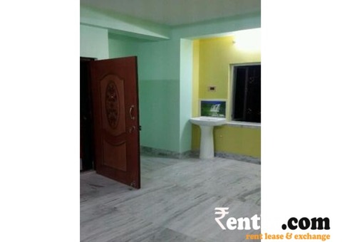 Flat Rent in EE Blk Co-Operative Complex