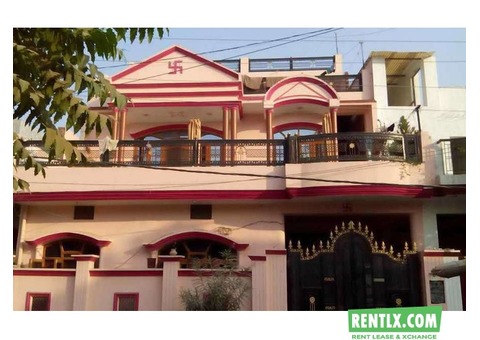 Two Room set on rent in lucknow