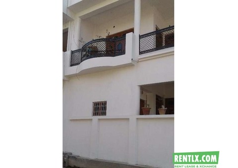 House on rent in lucknow