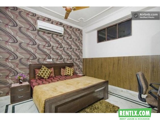 Room on Rent in Delhi