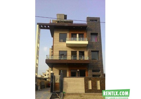 Two Room on Rent in Sector 52, Noida