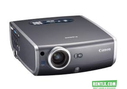 Projector And Screen On Rent in Mumbai