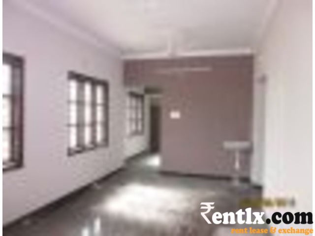 1000 Sqft 2BHK semi furnished Flat for rent in Richards Town, Rent 21k.