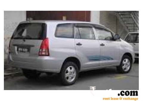 innova taxi for rent 