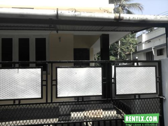 3 Bhk indipandant house for Rent in Vytilla