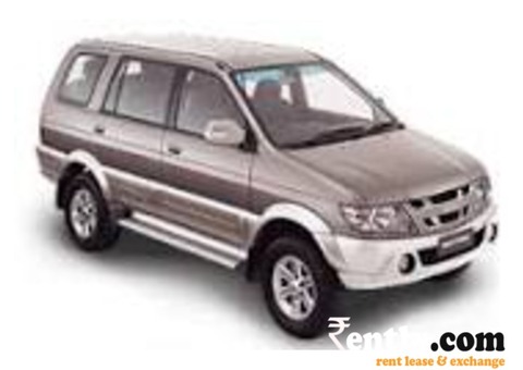 Tavera Vehicle Available for Daily Rent