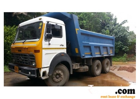 Ten wheel hyva tippers available on Rent in Ongole 